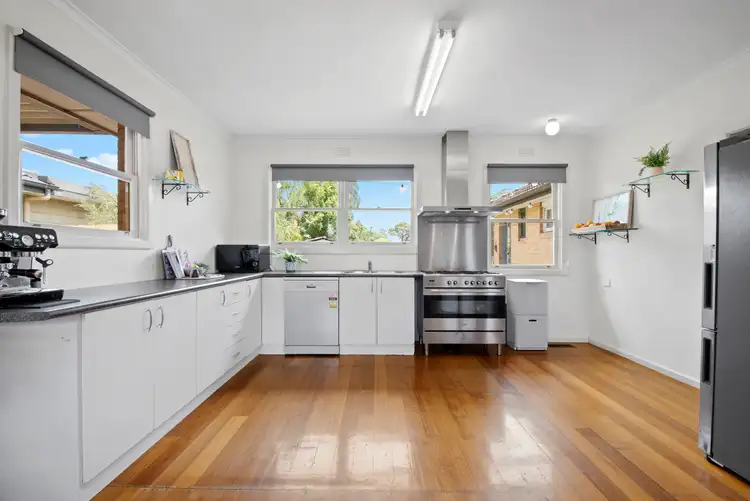 Sixth view of Homely house listing, 2 Bursaria Avenue, Ferntree Gully VIC 3156