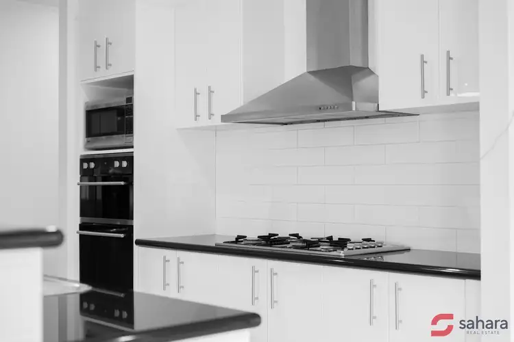 Second view of Homely house listing, 5 Kent Place, Taylors Hill VIC 3037