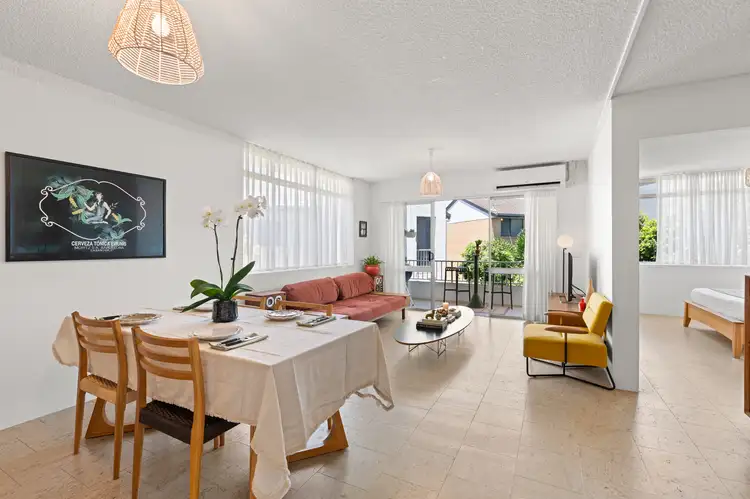 9/116 Petrel Avenue, Mermaid Beach QLD 4218