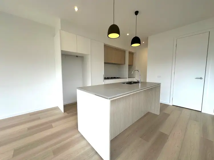 Fifth view of Homely house listing, 33 Elmhurst Avenue, Aintree VIC 3336