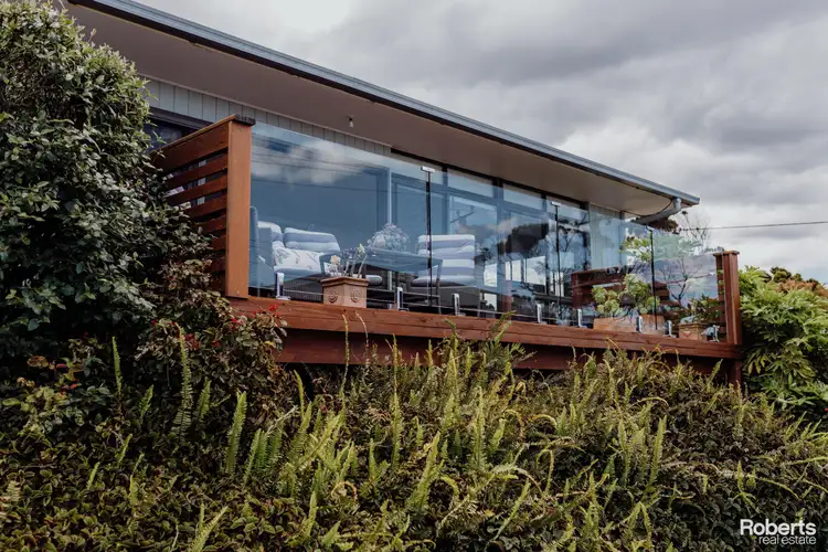 144 Tasman Highway, Bicheno TAS 7215