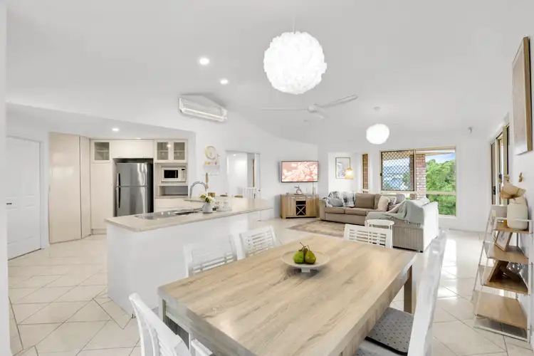 Fifth view of Homely house listing, 9 Bellavista Close, Highland Park QLD 4211