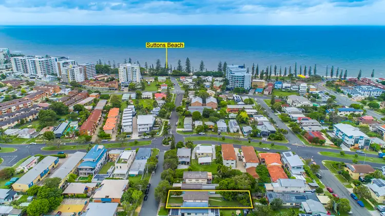 17 Ella Street, Redcliffe QLD 4020