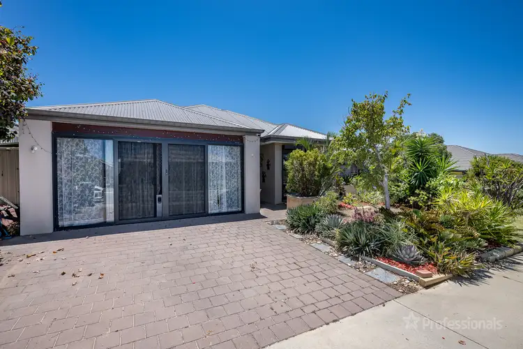Second view of Homely house listing, 25 Longnor Parkway, Alkimos WA 6038