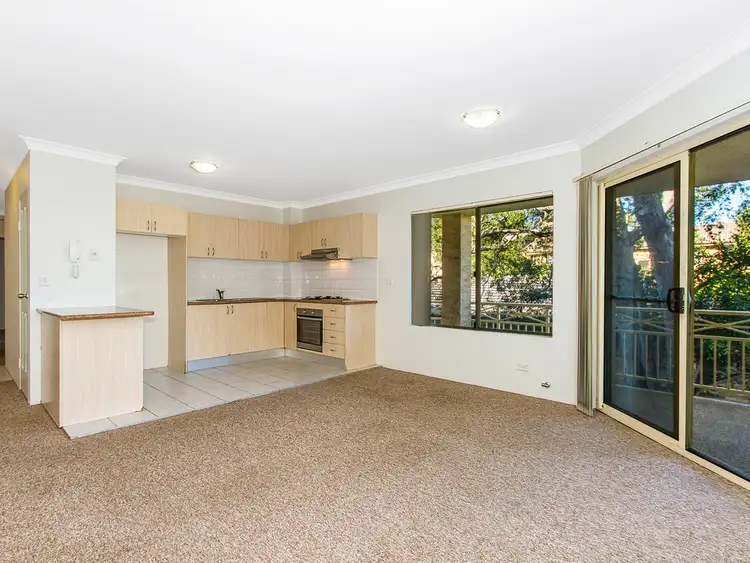 Third view of Homely unit listing, 4/35 Central Coast Highway, West Gosford NSW 2250