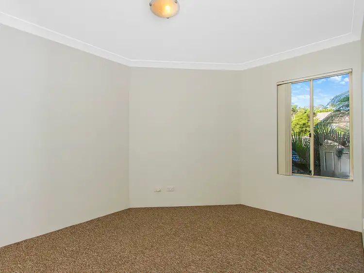 Fourth view of Homely unit listing, 4/35 Central Coast Highway, West Gosford NSW 2250