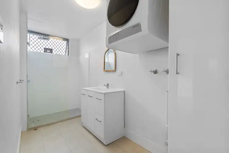 Fifth view of Homely house listing, 1/6 Grimes Street, Auchenflower QLD 4066