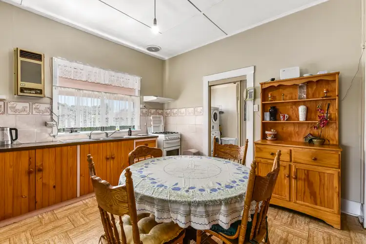 Fifth view of Homely house listing, 16 Gough Street, Kingston Se SA 5275