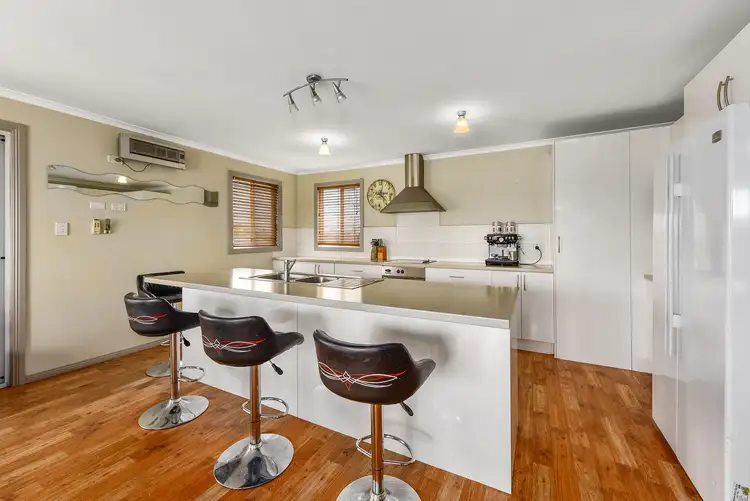 Fifth view of Homely house listing, 1 Watson Street, Kingston Se SA 5275