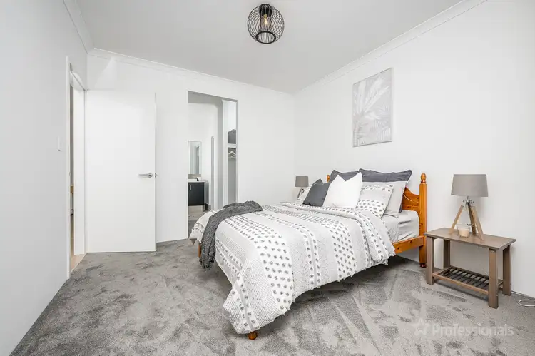 Fourth view of Homely house listing, 6 Althorpe Grove, Eglinton WA 6034