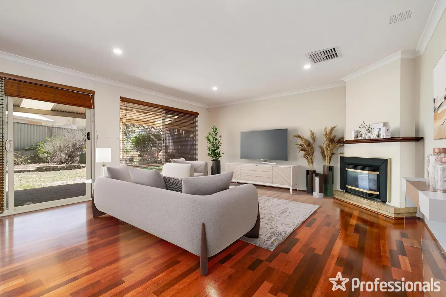 Main view of Homely house listing, 21 Peterborough Circle, North Lake WA 6163