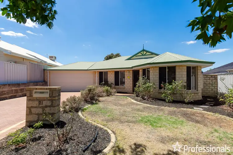 Second view of Homely house listing, 21 Peterborough Circle, North Lake WA 6163