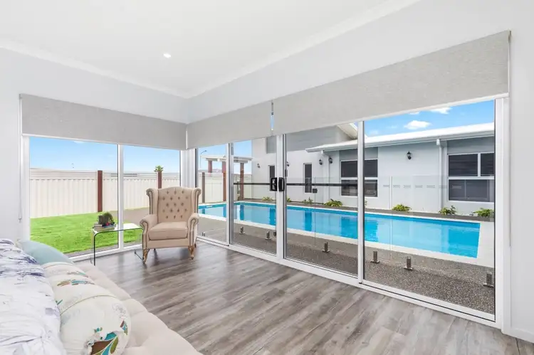 Second view of Homely house listing, 6 Peppermint Circuit, Nikenbah QLD 4655