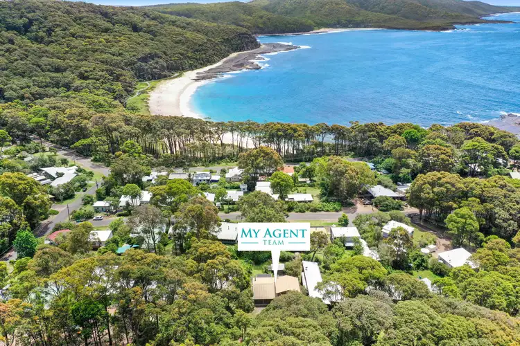 11 Carr Street, Depot Beach NSW 2536