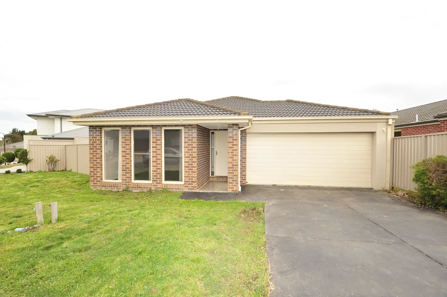 Main view of Homely house listing, 16 Hood Place, Pakenham VIC 3810