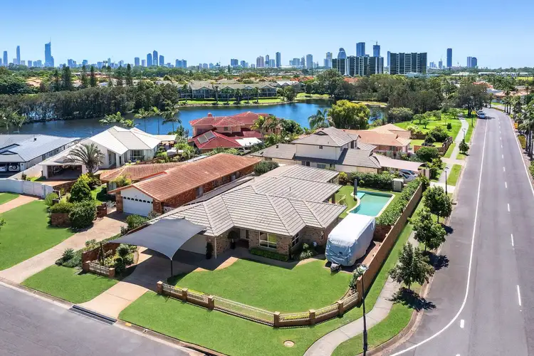 1 Montserrat Court, Clear Island Waters QLD 4226