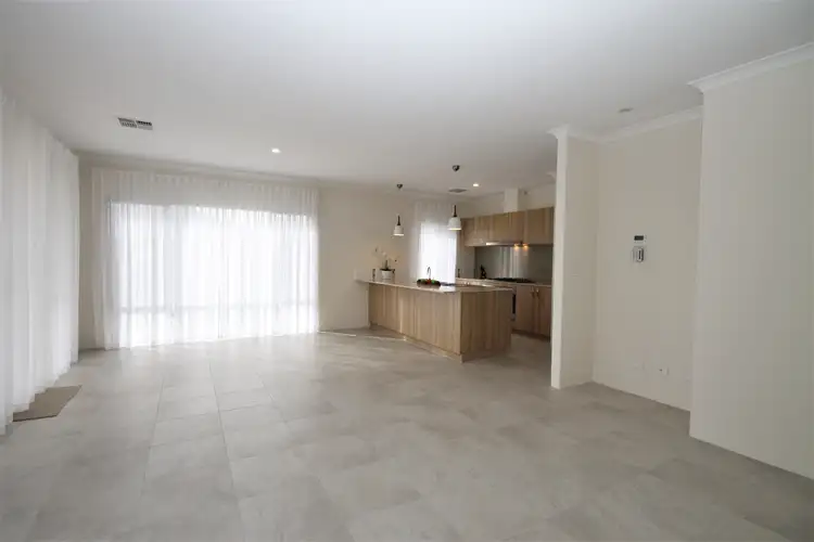 Fifth view of Homely house listing, 3 Currawong Way, Australind WA 6233