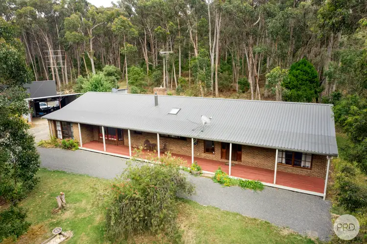 5 Monks Road, Ross Creek VIC 3351