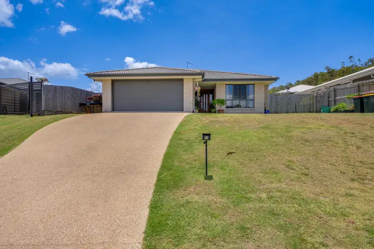 11 Valley Way, Boyne Island QLD 4680