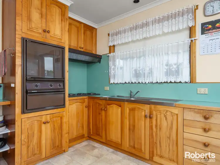 Sixth view of Homely house listing, 5 Esplanade, Beauty Point TAS 7270