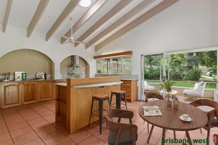 190 Sugars Road, Anstead QLD 4070