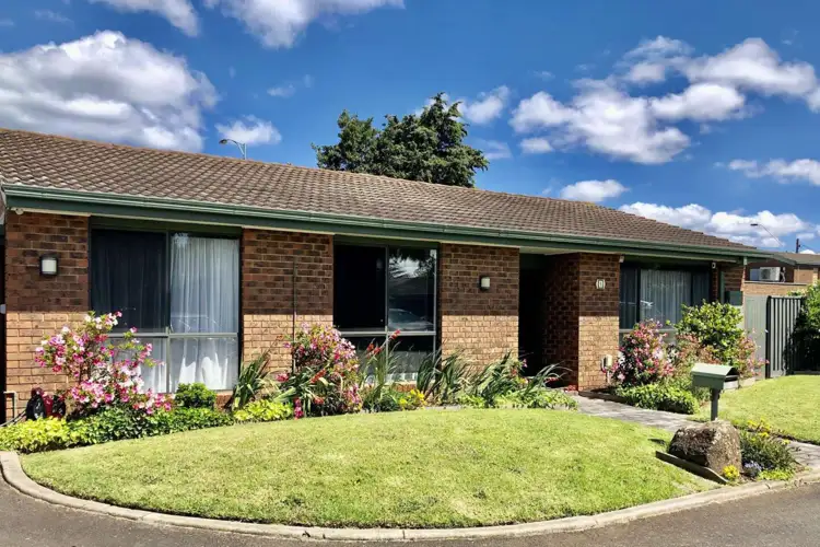 1 Glenden Retreat, Cheltenham VIC 3192