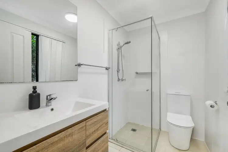 Fifth view of Homely unit listing, 2/12 Range Road, North Gosford NSW 2250