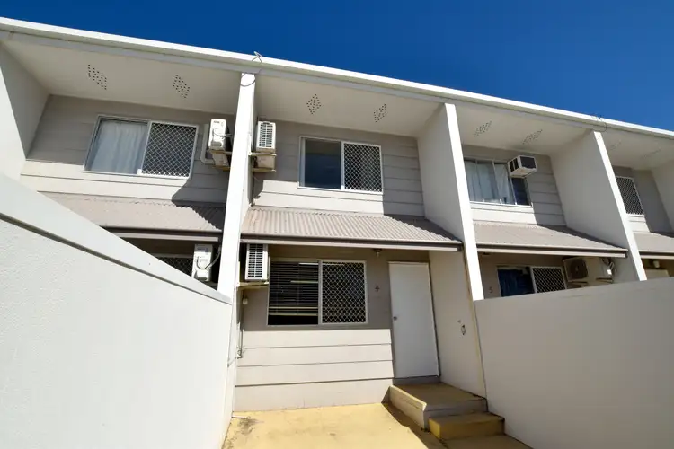 Main view of Homely unit listing, 4/15 Glenlyon Street, Gladstone Central QLD 4680