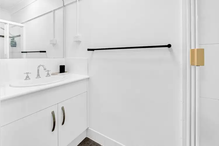 Sixth view of Homely apartment listing, 9/72 Seagull Avenue, Mermaid Beach QLD 4218
