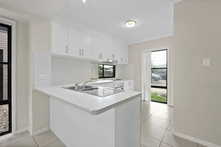Fifth view of Homely unit listing, 6/7 Bilgola Place, Blacks Beach QLD 4740