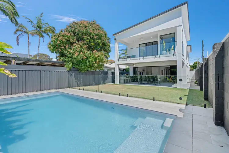 55 Nobby Parade, Miami QLD 4220