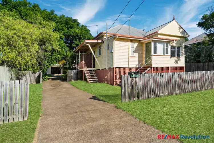 4 Lusitania Street, Newtown QLD 4305