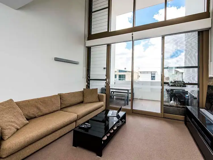 Main view of Homely unit listing, 19/22 Heirisson Way, North Coogee WA 6163