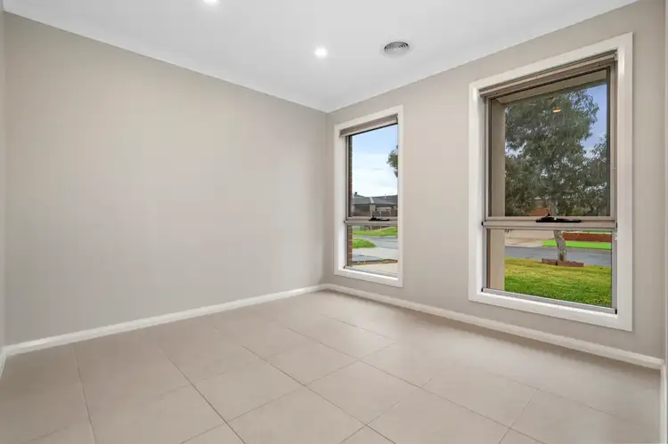 Sixth view of Homely house listing, 8 Sapphire Road, Cobblebank VIC 3338