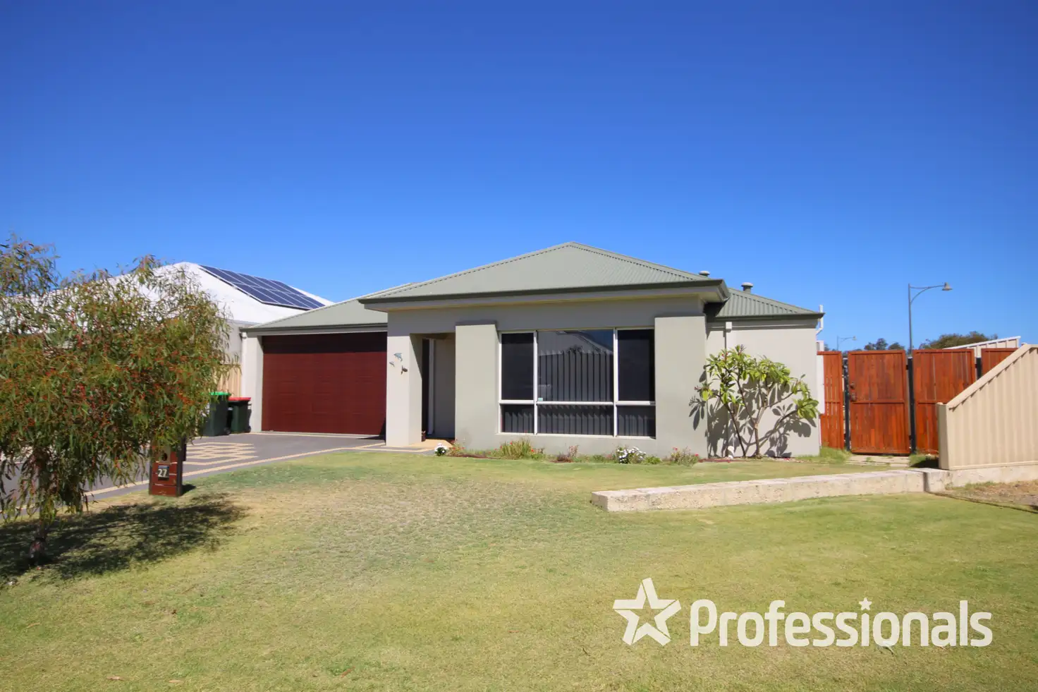 Main view of Homely house listing, 27 Hatfield Way, Millbridge WA 6232