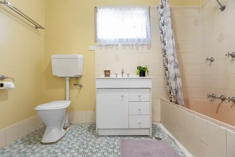 Seventh view of Homely house listing, 9 William Street, Junee NSW 2663