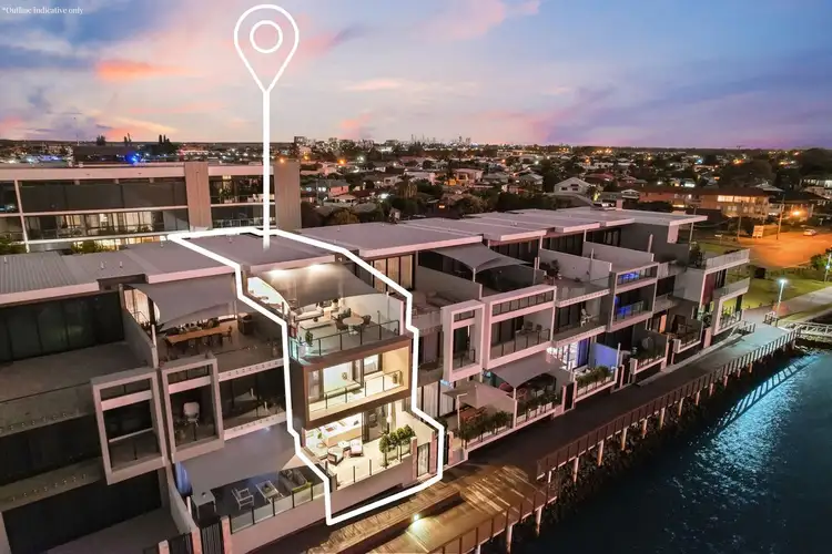 Second view of Homely house listing, 7/2 Marina Promenade, Paradise Point QLD 4216