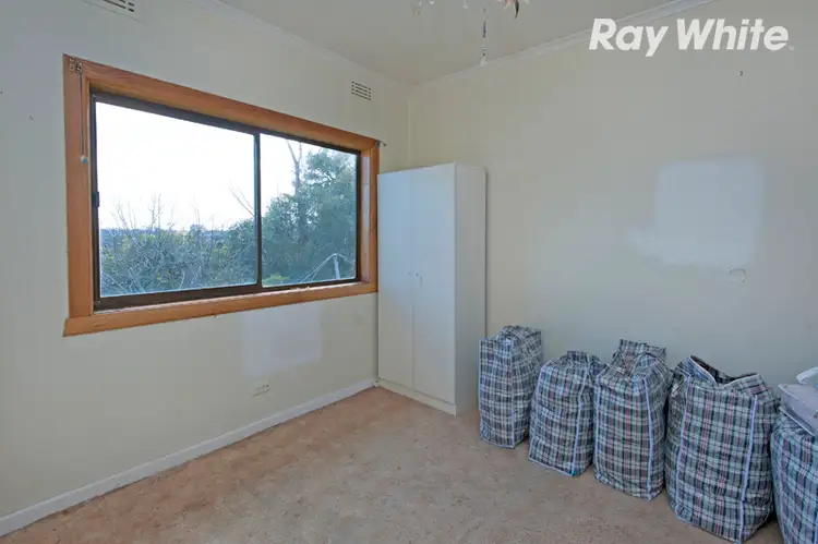 Fifth view of Homely house listing, 4 May Court, Bundoora VIC 3083