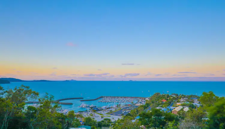 8 Marina View Court