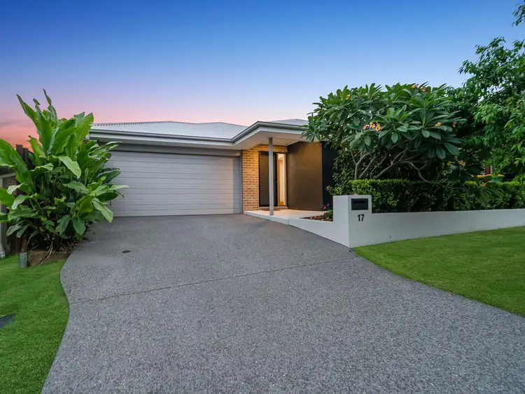 17 Tamborine Street, South Ripley QLD 4306