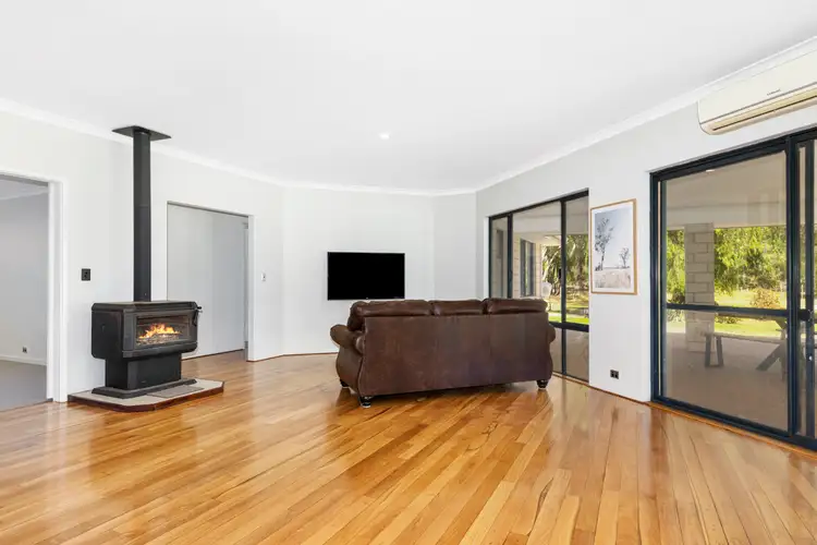 Sixth view of Homely house listing, 10 Woolgar Retreat, Yalyalup WA 6280
