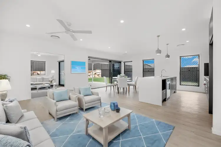 Fifth view of Homely house listing, 10 Caraway Court, Nikenbah QLD 4655