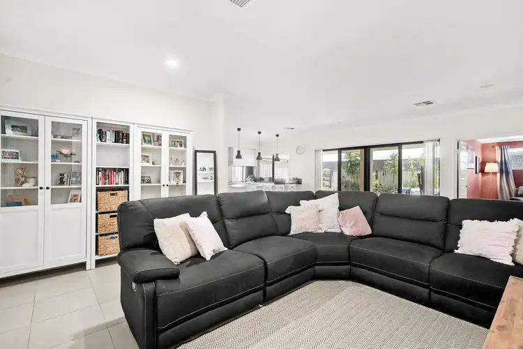 Sixth view of Homely house listing, 27 Oakwood Gate, Meadow Springs WA 6210
