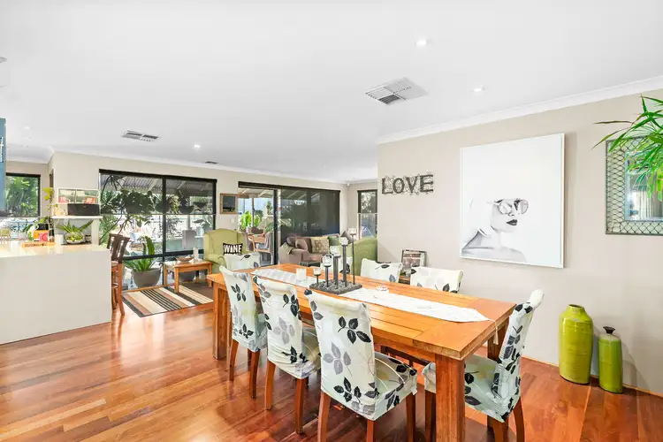 Sixth view of Homely house listing, 2 Howe Close, San Remo WA 6210