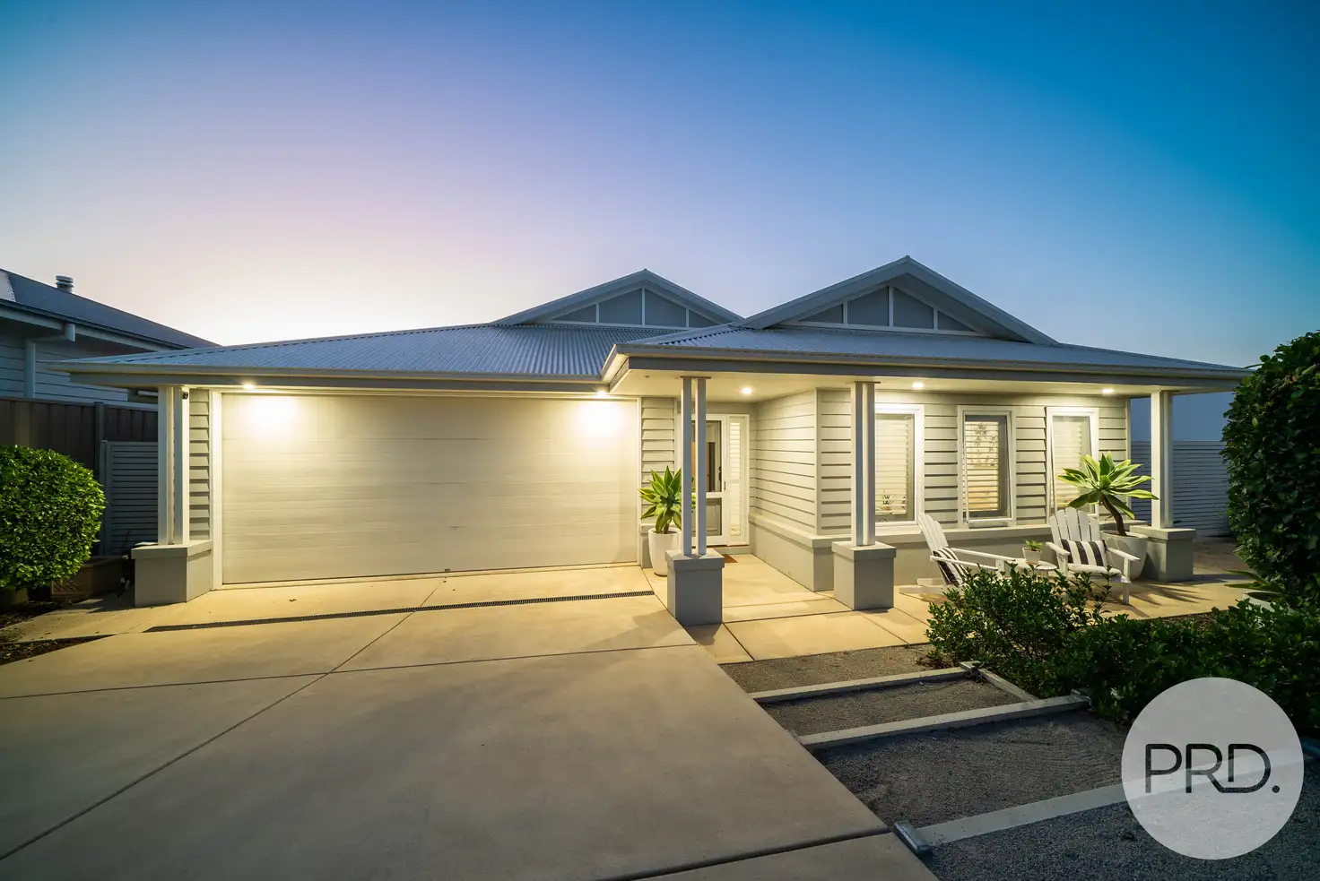 Main view of Homely house listing, 8 Bennelong Crescent, Lloyd NSW 2650