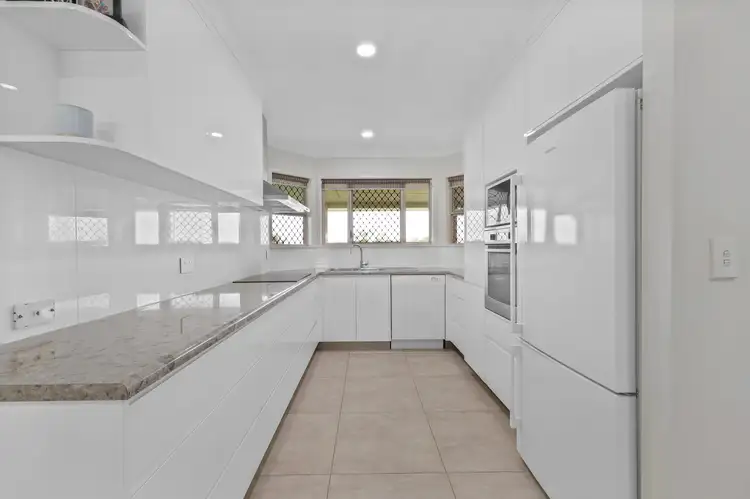 Third view of Homely house listing, 8 Denise Court, Beaconsfield QLD 4740