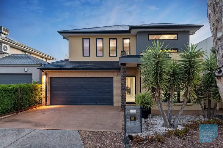 28 Monckton Place, Caroline Springs VIC 3023