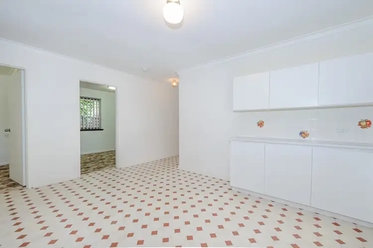 Sixth view of Homely house listing, 32 Markham Way, Swan View WA 6056