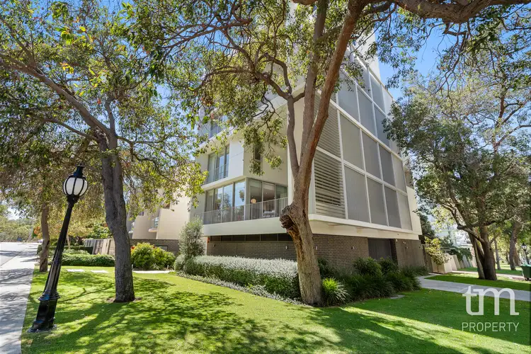 1/22 Kings Park Avenue, Crawley WA 6009