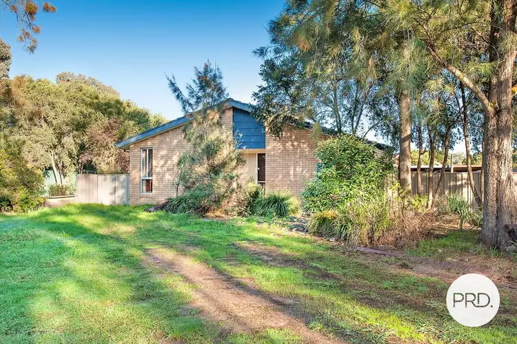 42 Feathertop Circuit